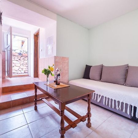 Apartment Mika Vodice Luaran gambar