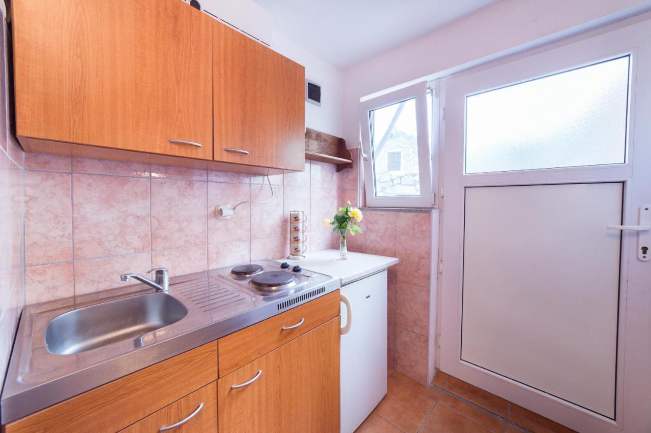 Apartment Mika Vodice Luaran gambar