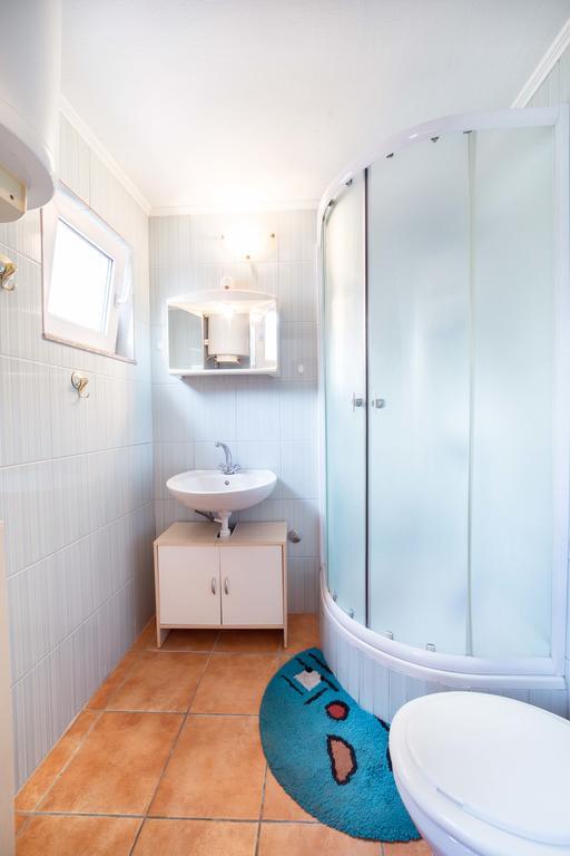 Apartment Mika Vodice Luaran gambar
